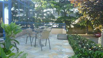 Arcantis Le Voltaire Hotel 2*